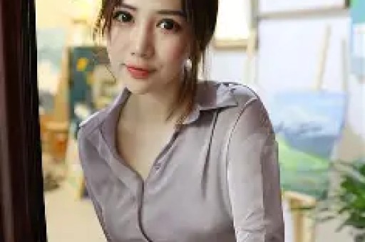 网红自曝恋情背后的流量密码：当炒作遇上女明星
